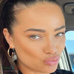 Alicia Hall #InstaFitBio