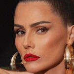 Deborah Secco #InstaFitBio