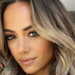 Jana Kramer #InstaFitBio