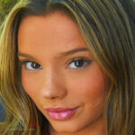Sydney Smith #InstaFitBio