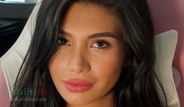 Laura Alvarez #InstaFitBio