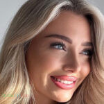 Lizzie Grey #InstaFitBio