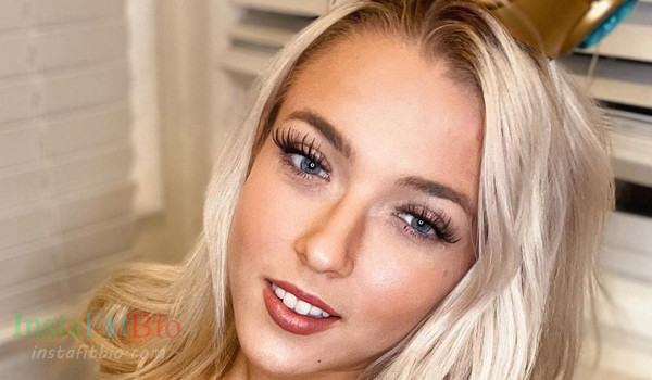 Naomi North #InstaFitBio