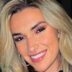Kayla Simmons #InstaFitBio