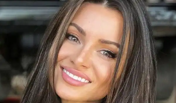 April Rose #InstaFitBio