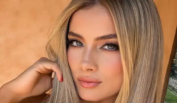Aura Valderrama #InstaFitBio